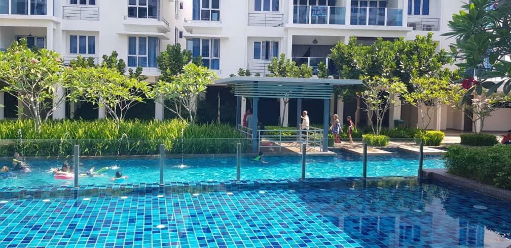 Homestay De Putra Kajang Exterior foto